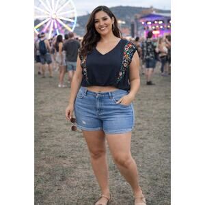 Isa & Ella Black Embroidered Flutter Sleeve Boho Blouse Top XL Boxy Cropped